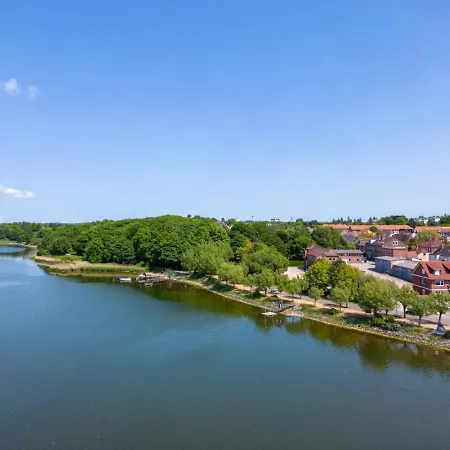2 Ferienwohnung Am Hafen * Neustadt in Holstein