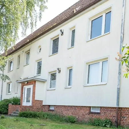 2 Ferienwohnung Am Hafen Apartment
