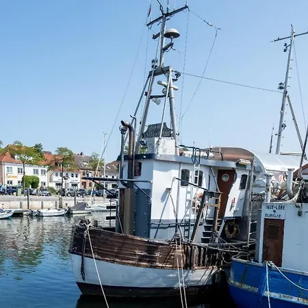 2 Ferienwohnung Am Hafen * Neustadt in Holstein